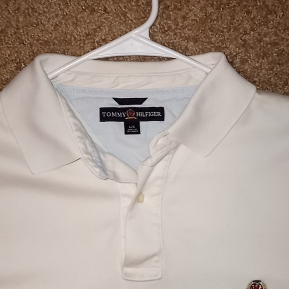 Tommy Hilfiger polo - Picture 2 of 3